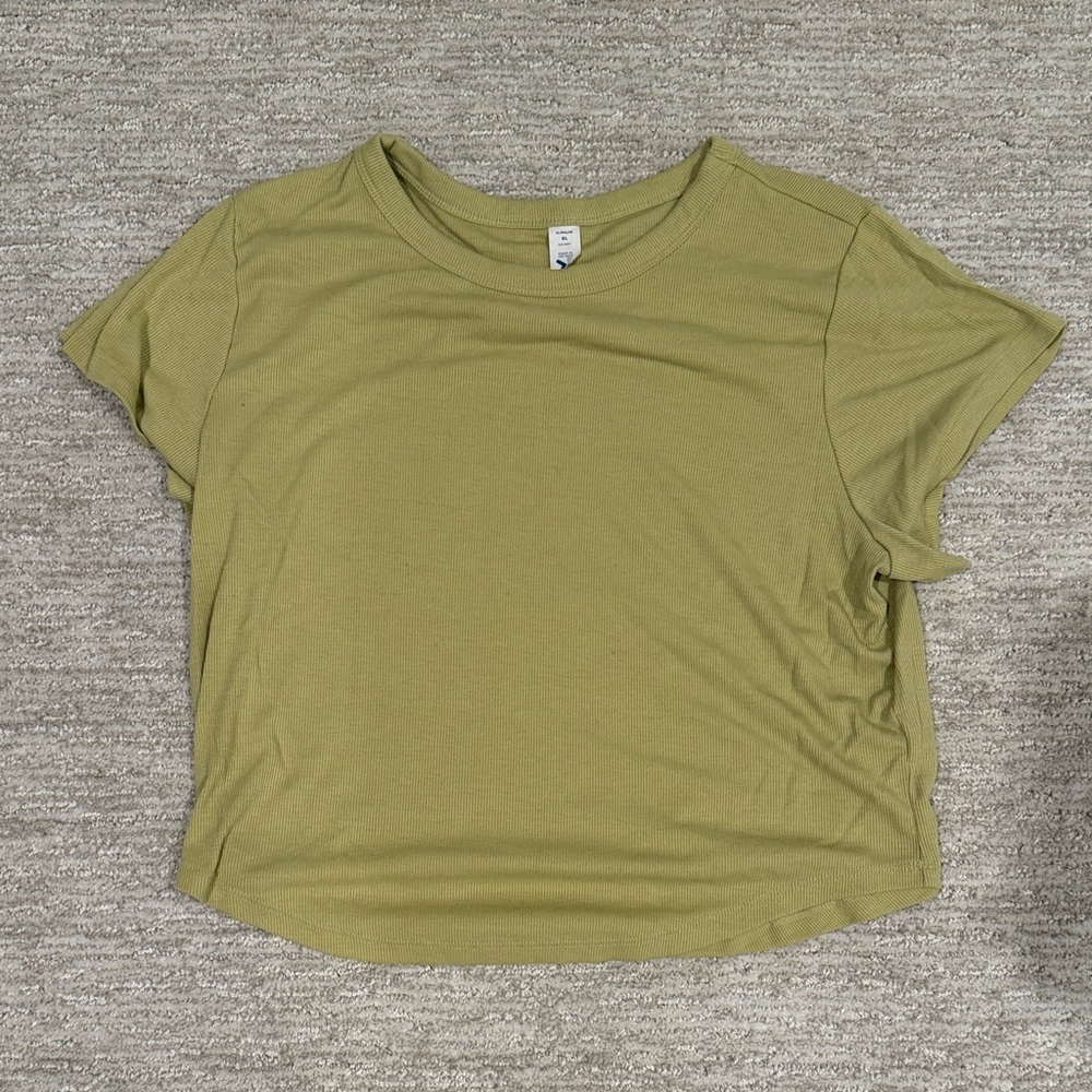 Old Navy Active Crop Top Size XL